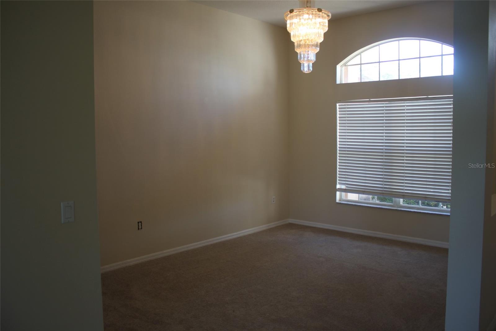 4352 Fox Glen Loop, FL