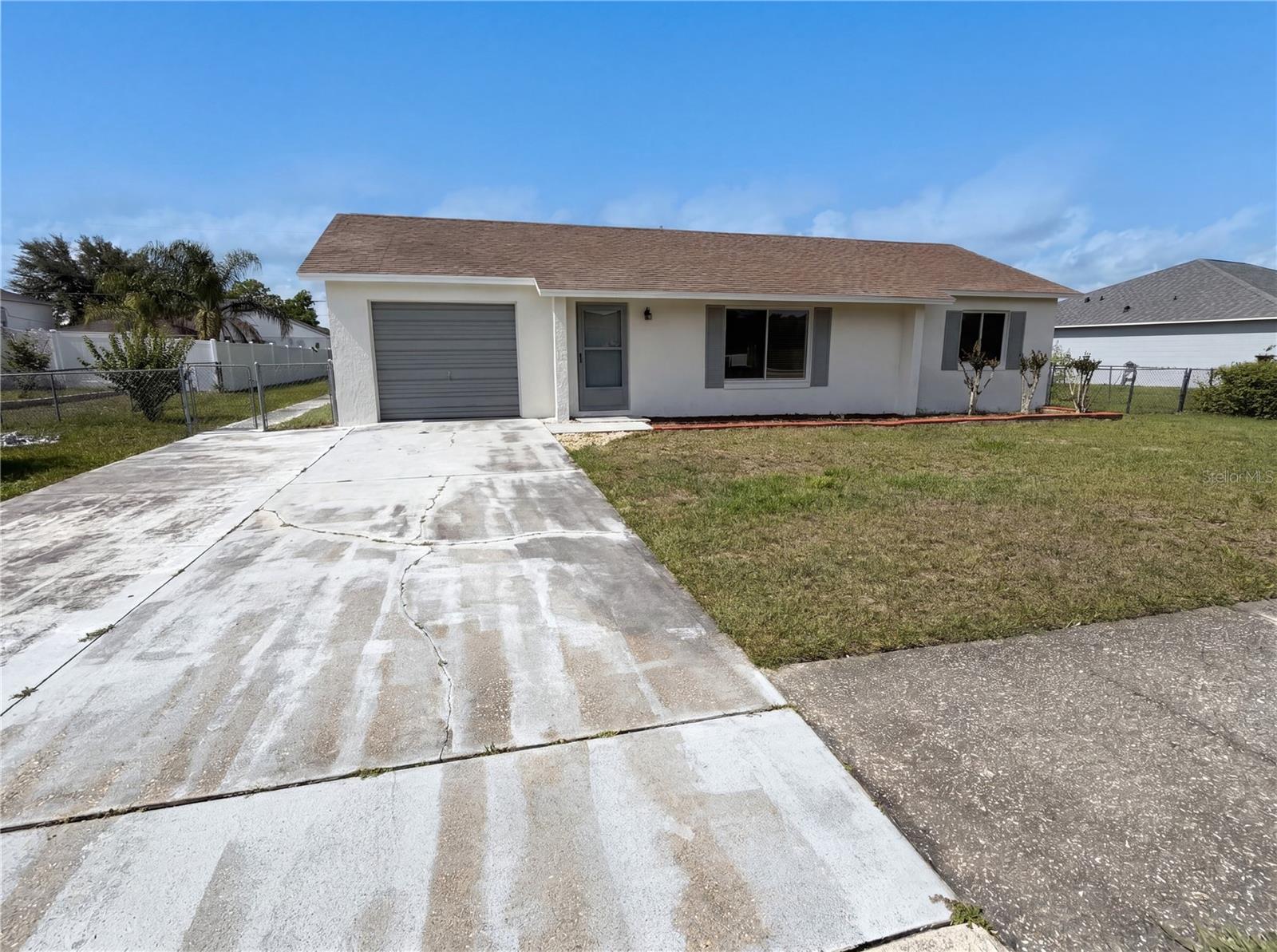 2904 Beal Street, FL