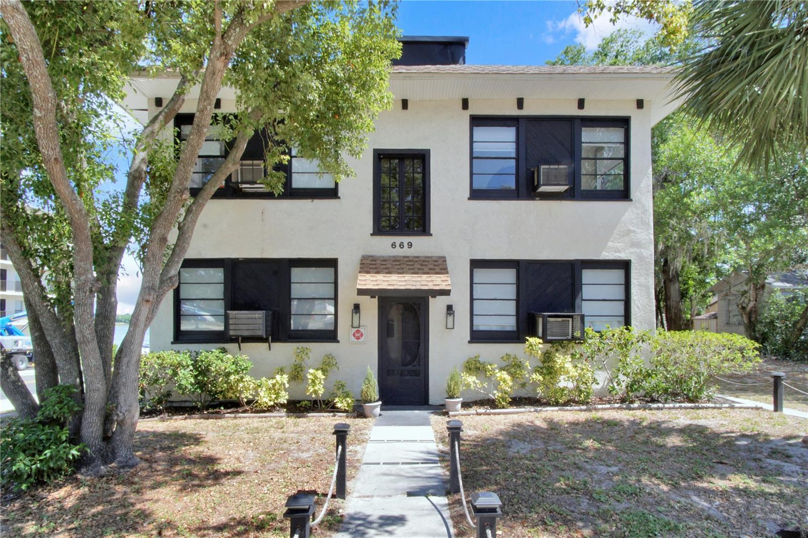669 Avenue B, FL
