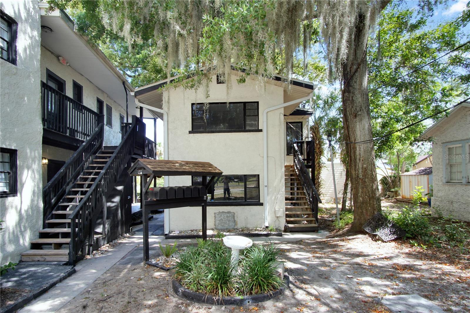 669 Avenue B, FL