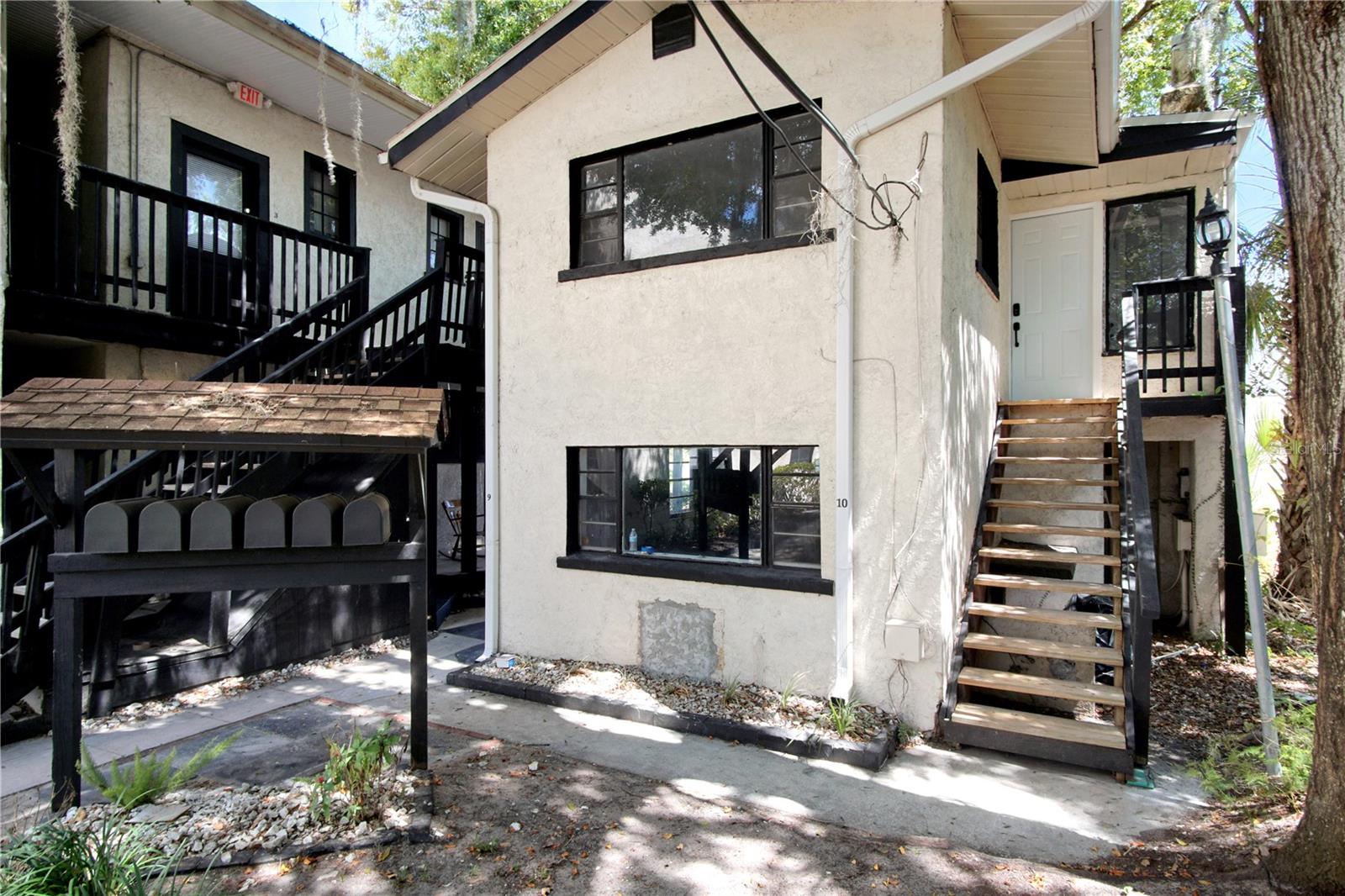 669 Avenue B, FL