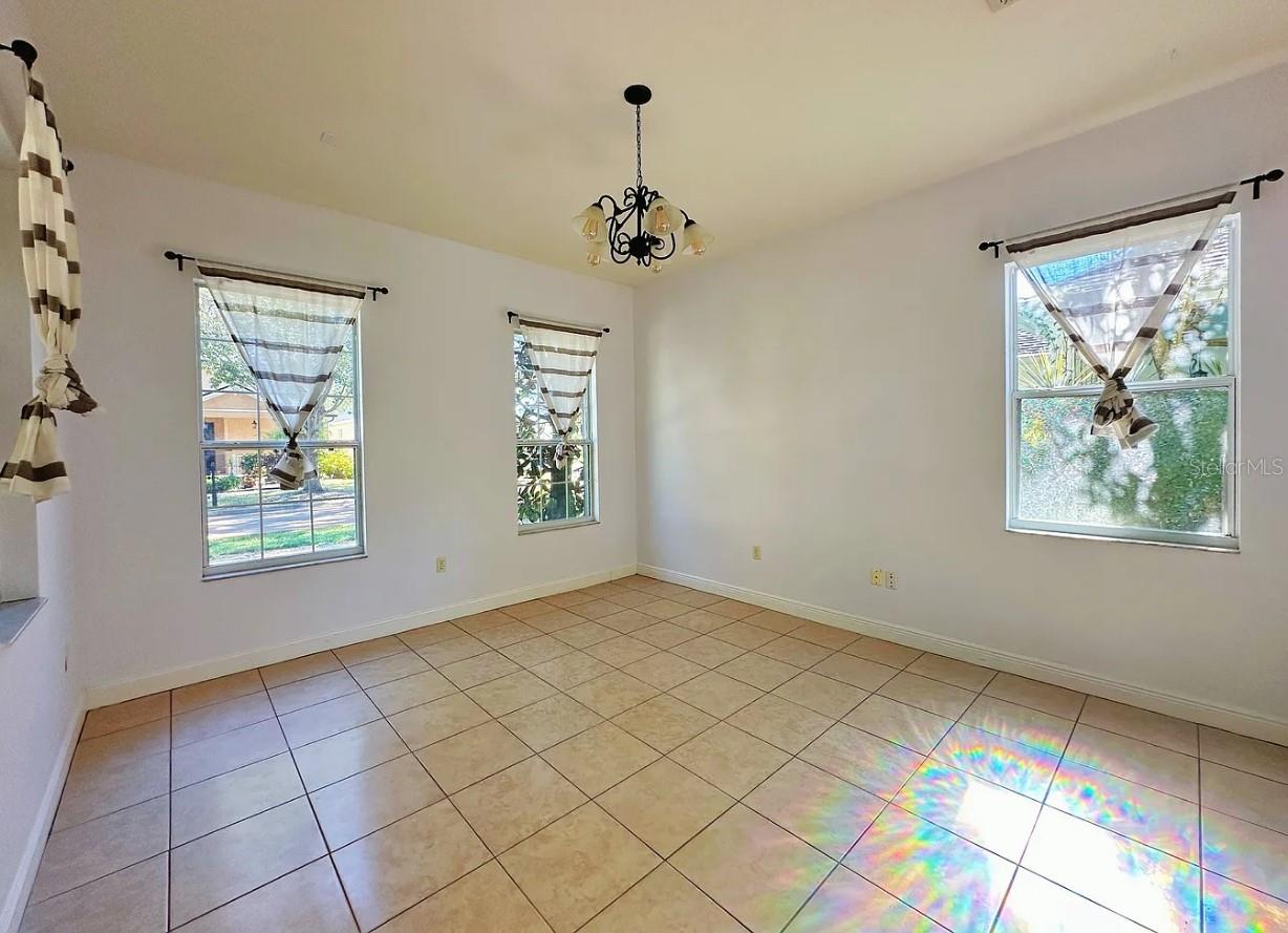 13809 Amelia Pond Drive, FL