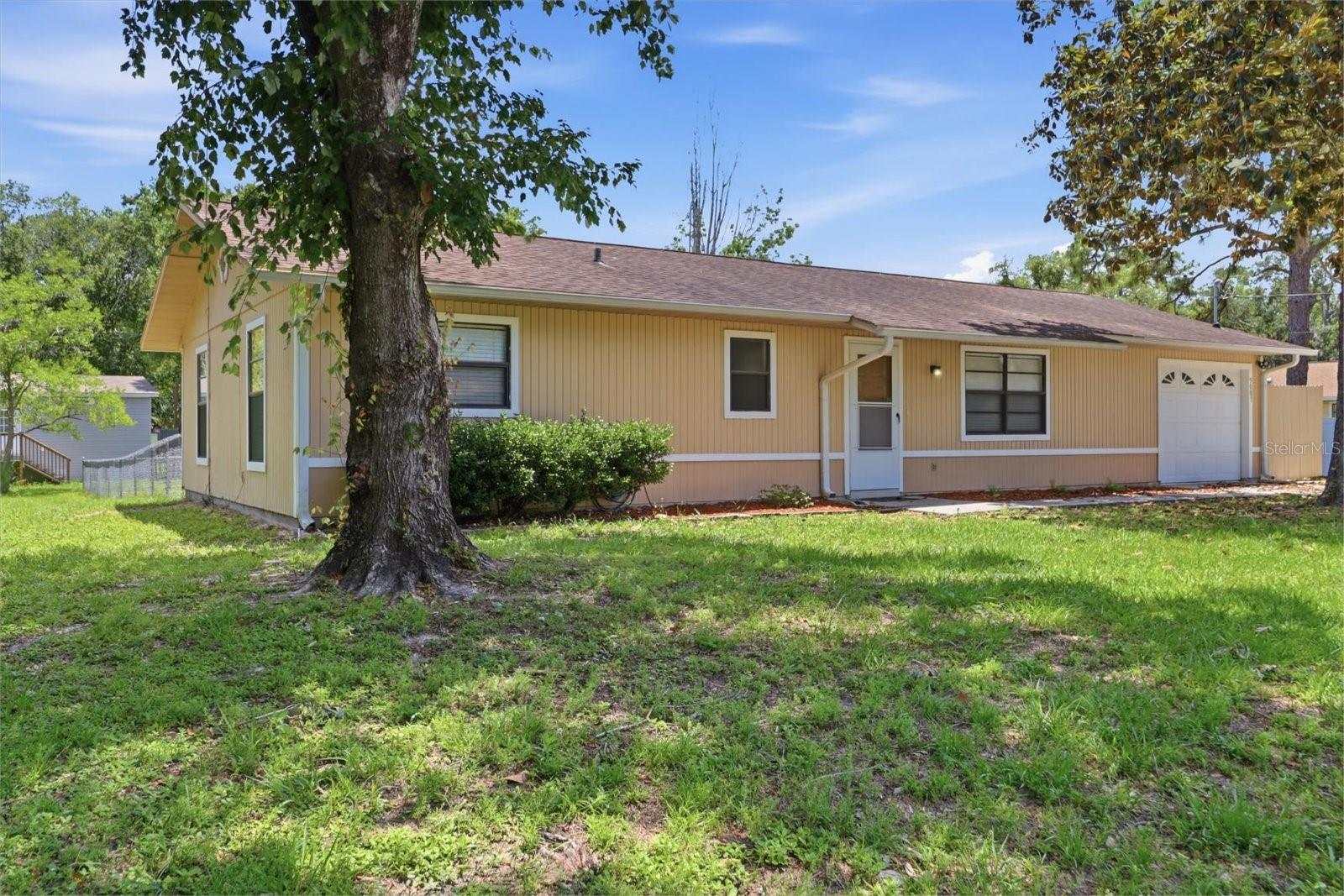 5087 Louise Point, FL