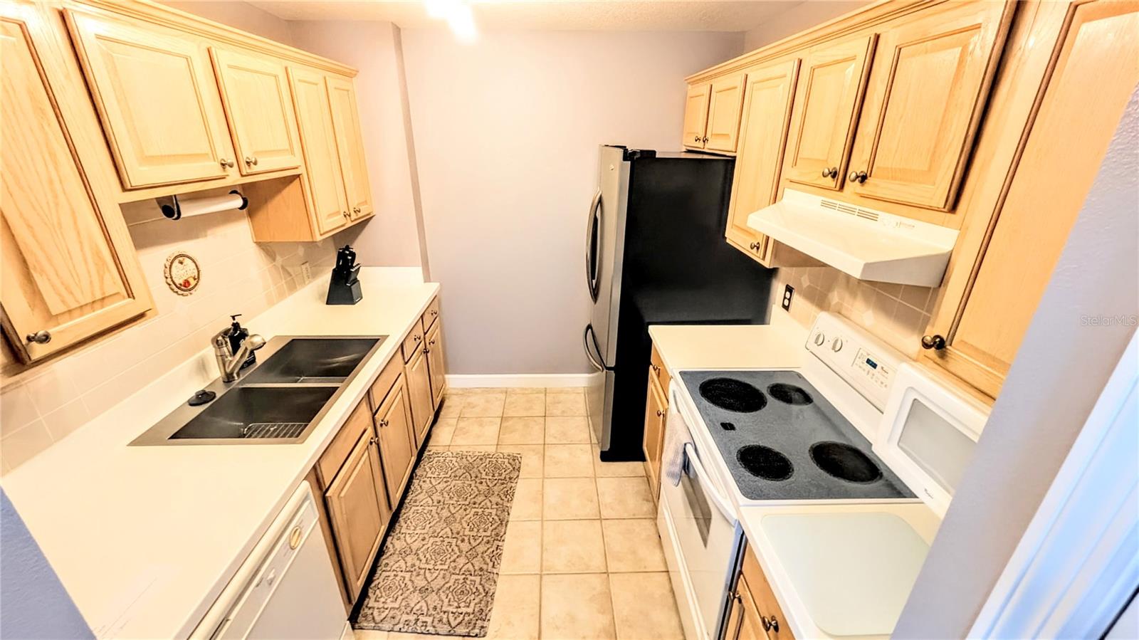 750 Tamiami Trail, FL