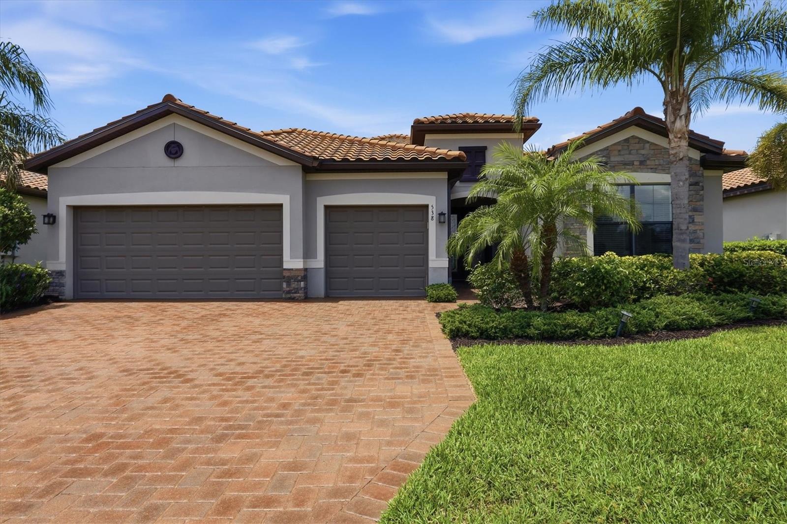 538 Fire Bush Court, FL