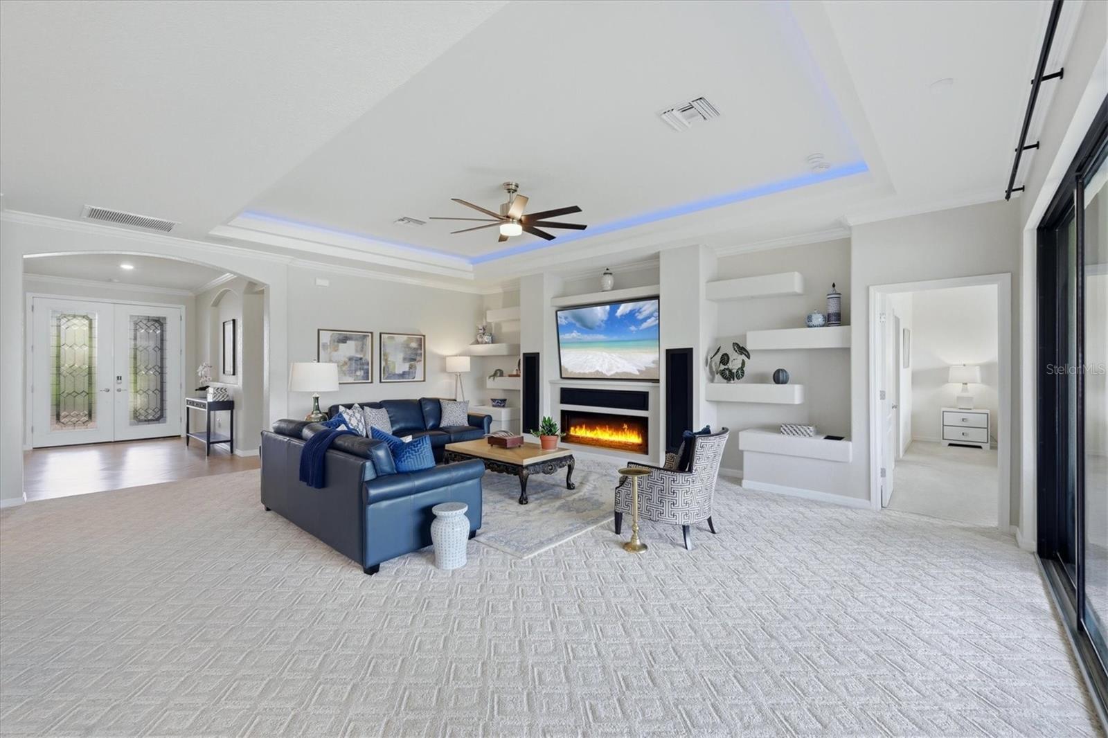 538 Fire Bush Court, FL