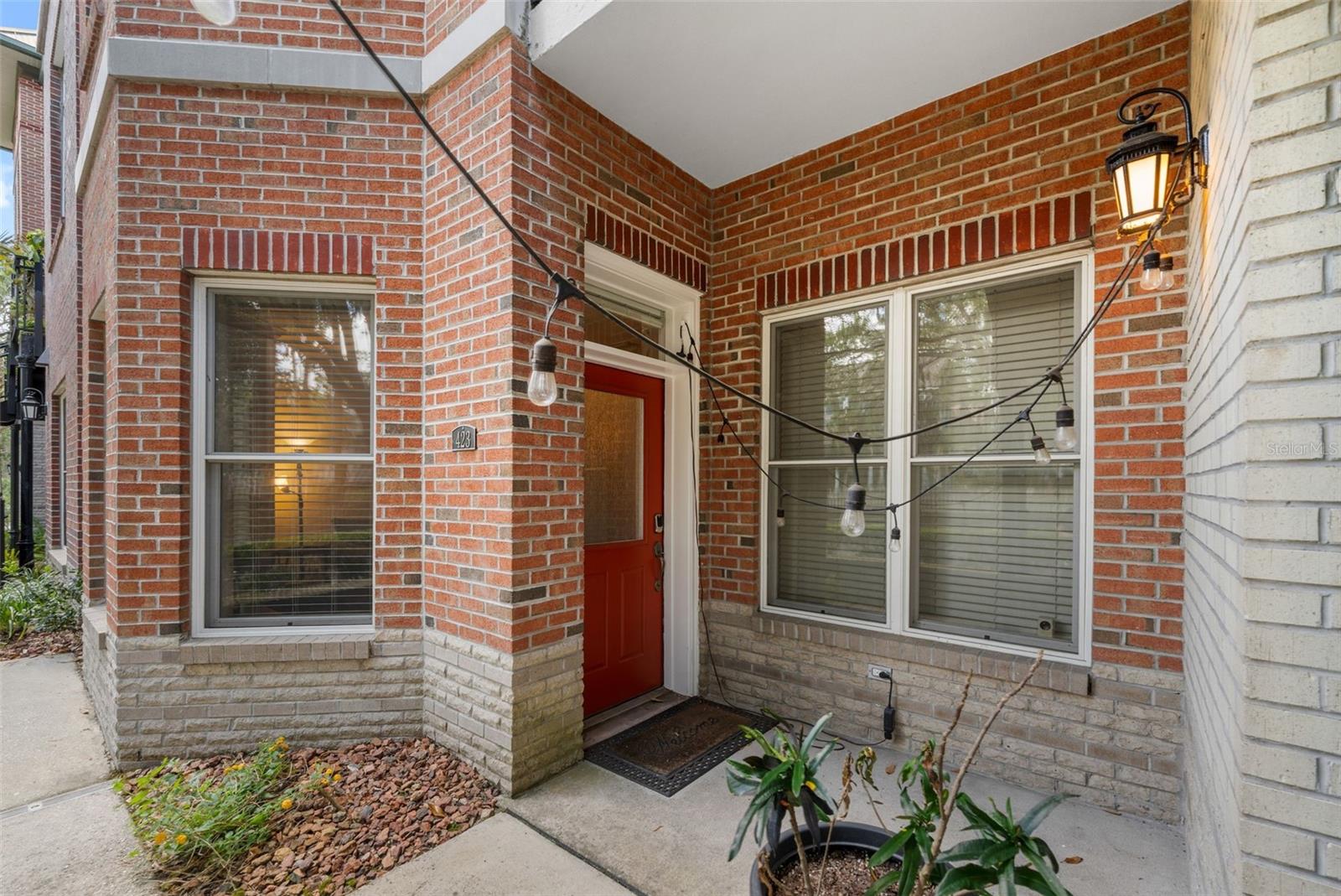 423 2nd Avenue, FL