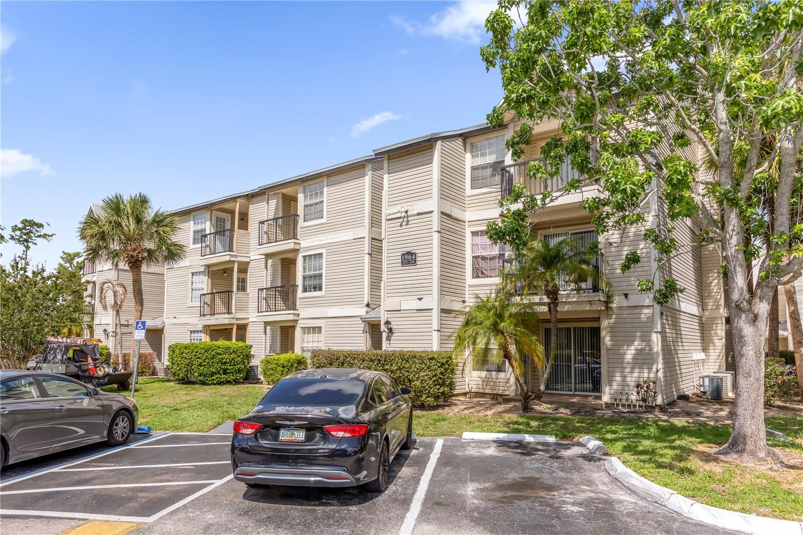 1964 Lake Atriums Circle, FL