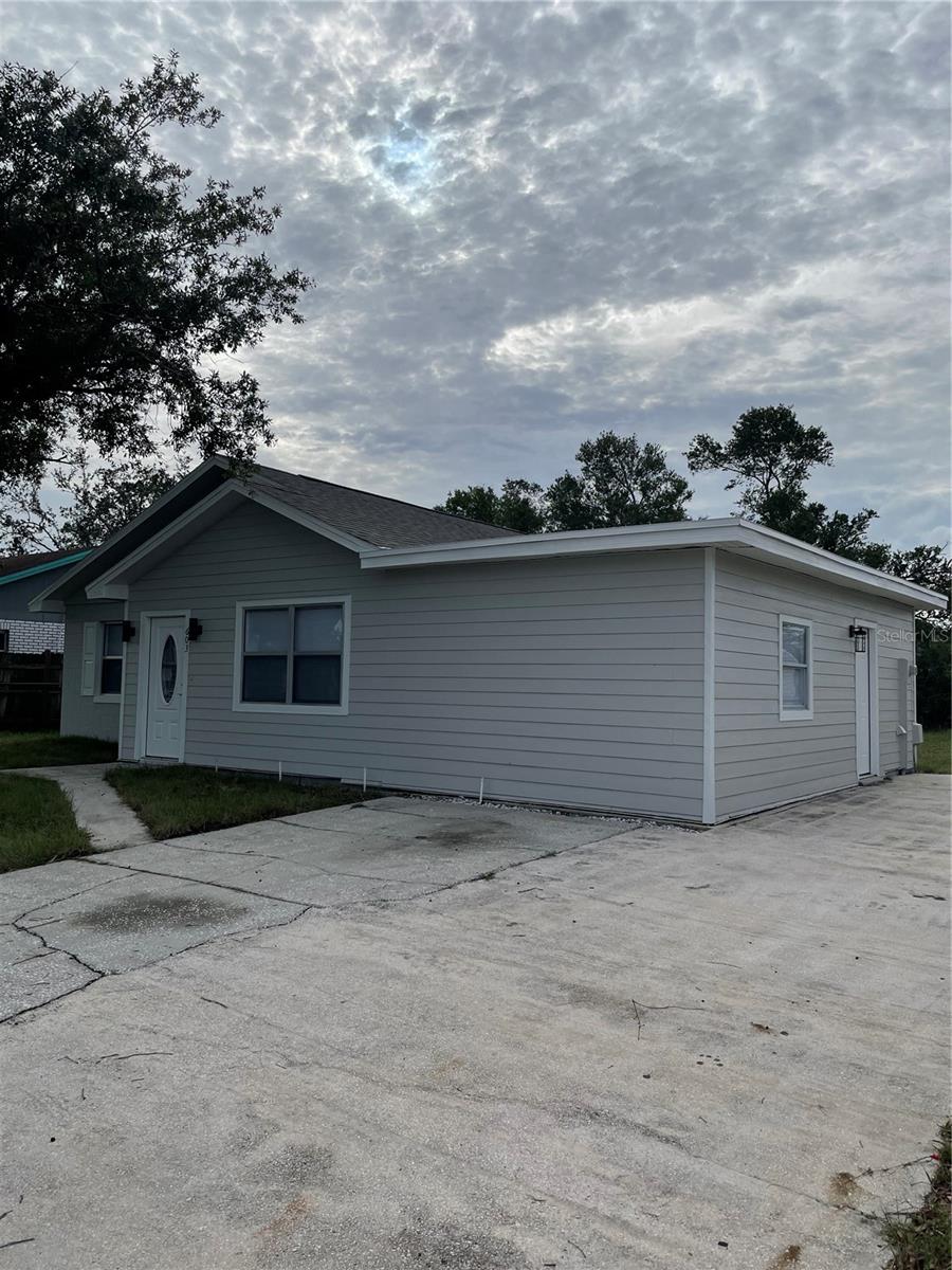 603 Maggie Circle, FL