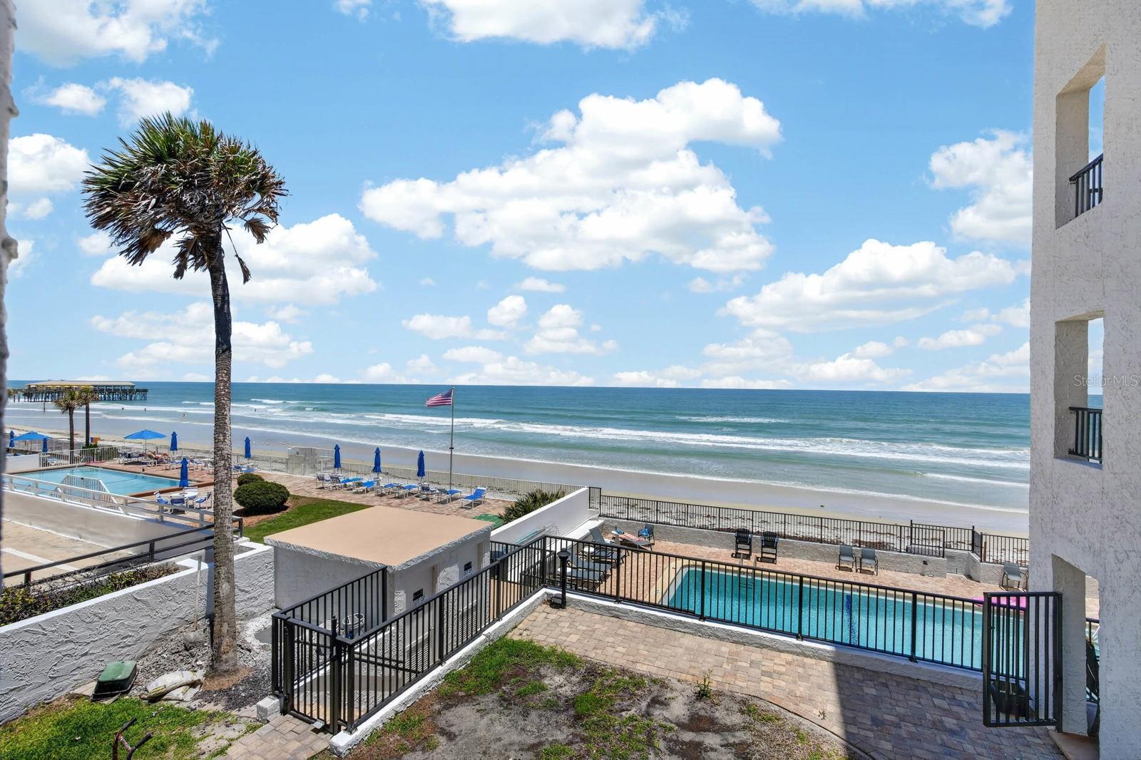 3747 Atlantic Avenue, FL