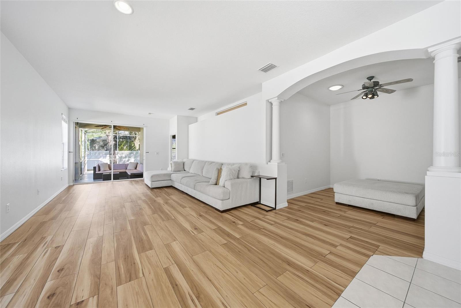 3343 Chapel Creek Circle, FL