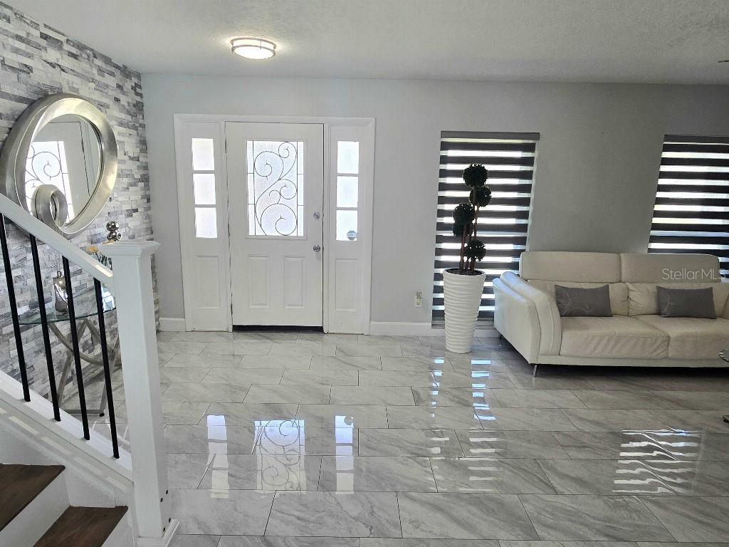 7002 Danewood Court, FL