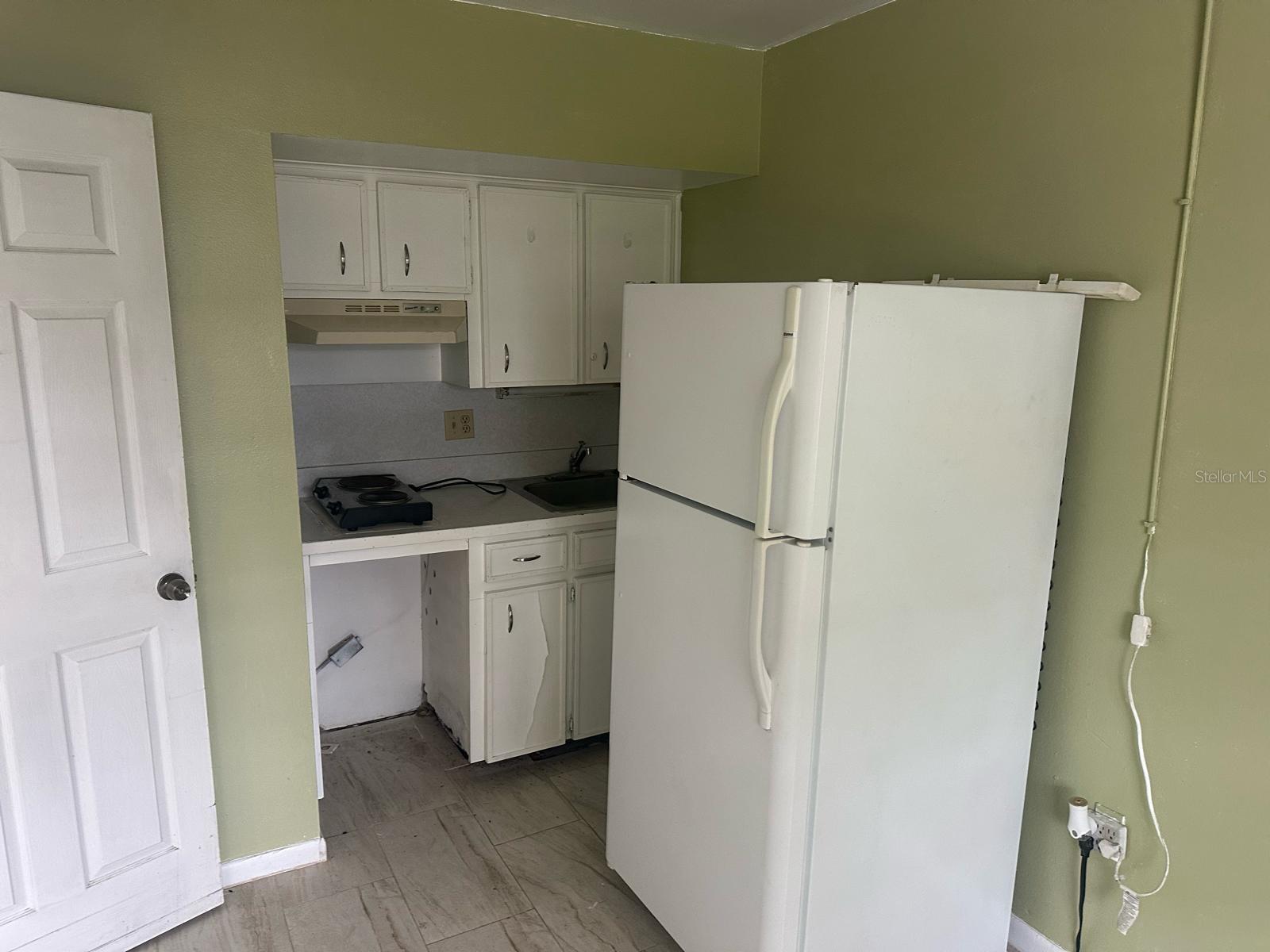 214 Chestnut Road, FL
