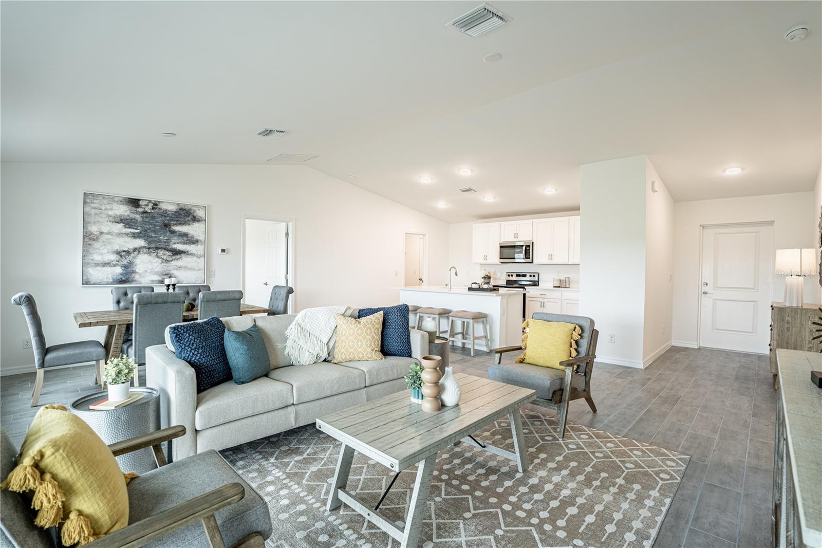 1237 Somerset Street, FL