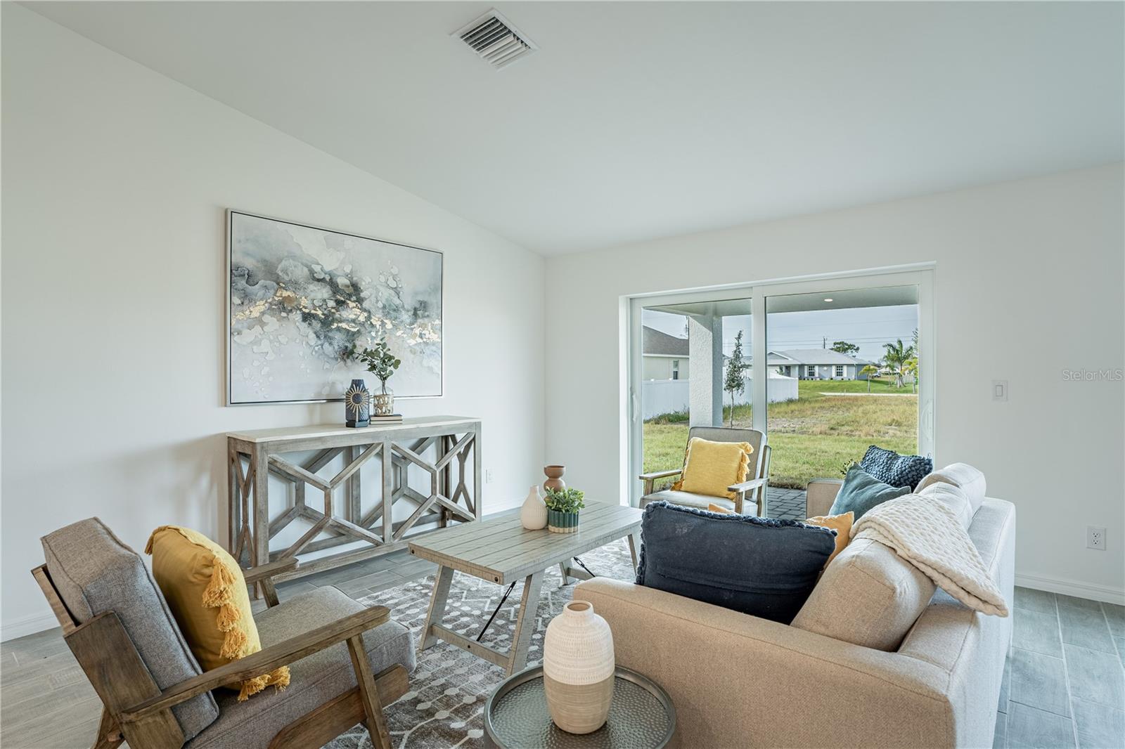 1237 Somerset Street, FL