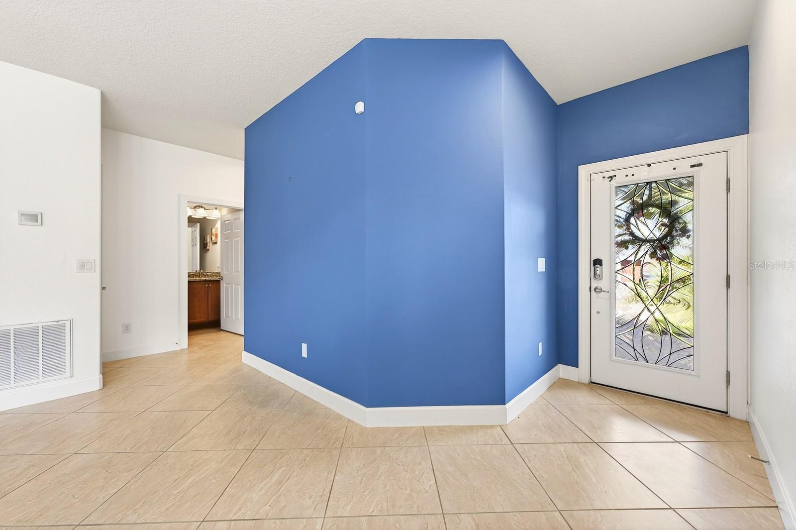 515 Pamplona Place, FL