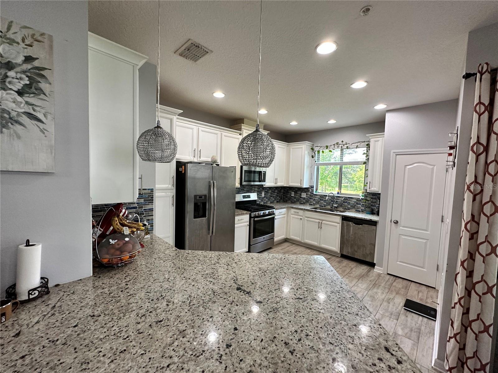 250 Rustic Loop, FL