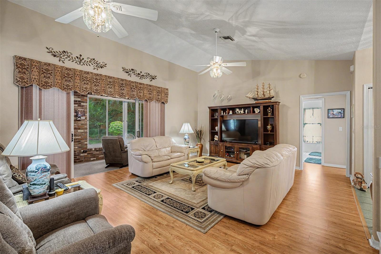 6634 Northlake Drive, FL