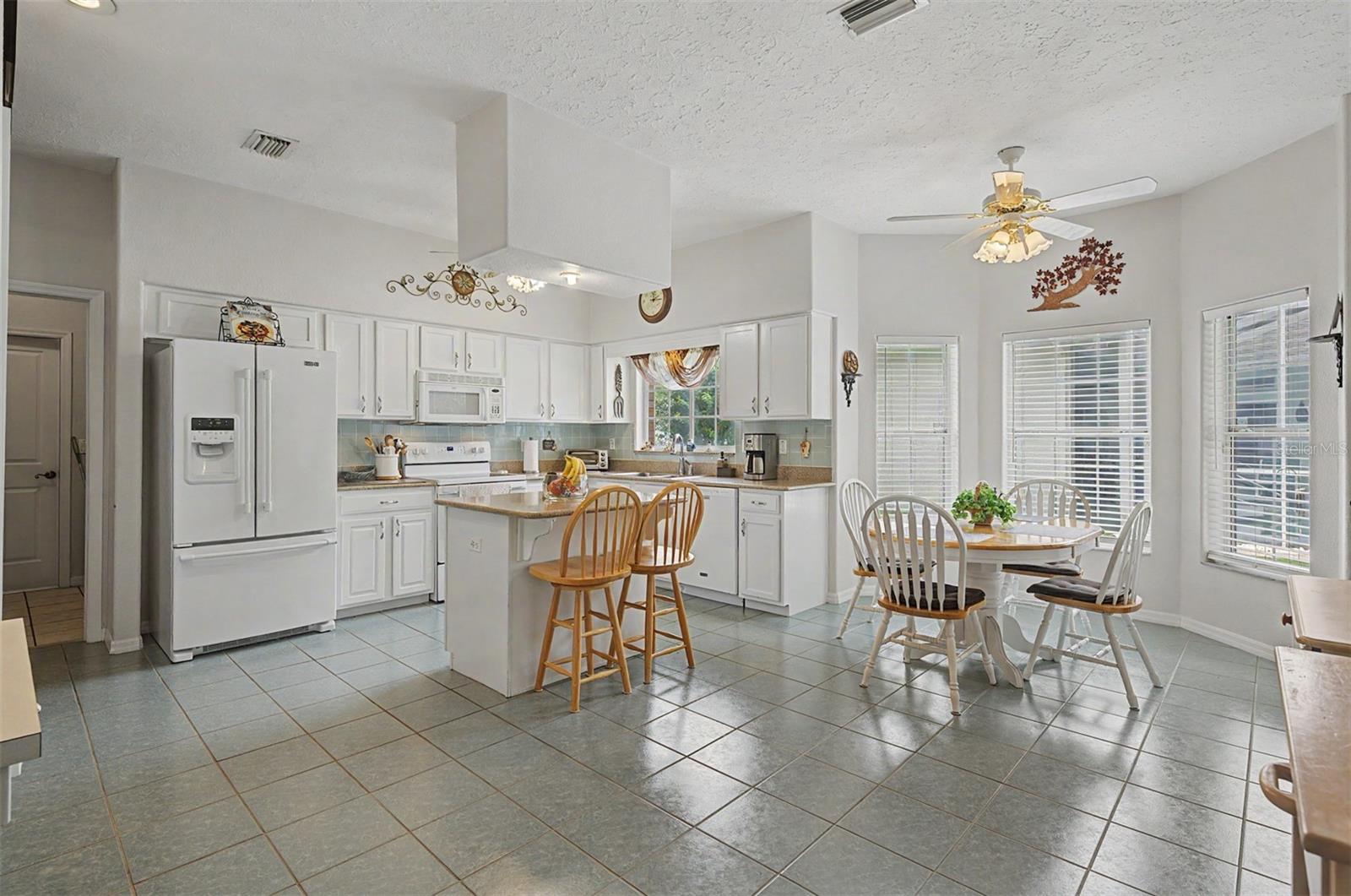 6634 Northlake Drive, FL