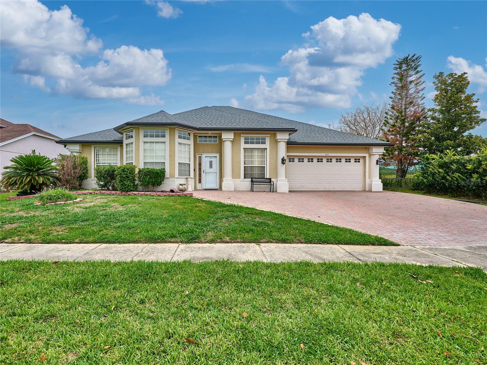 407 Thunder Gulch Court, FL