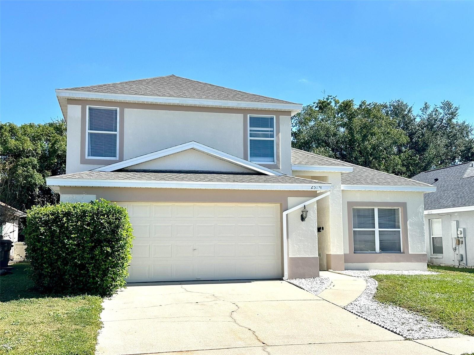 2519 Chatham Circle, FL