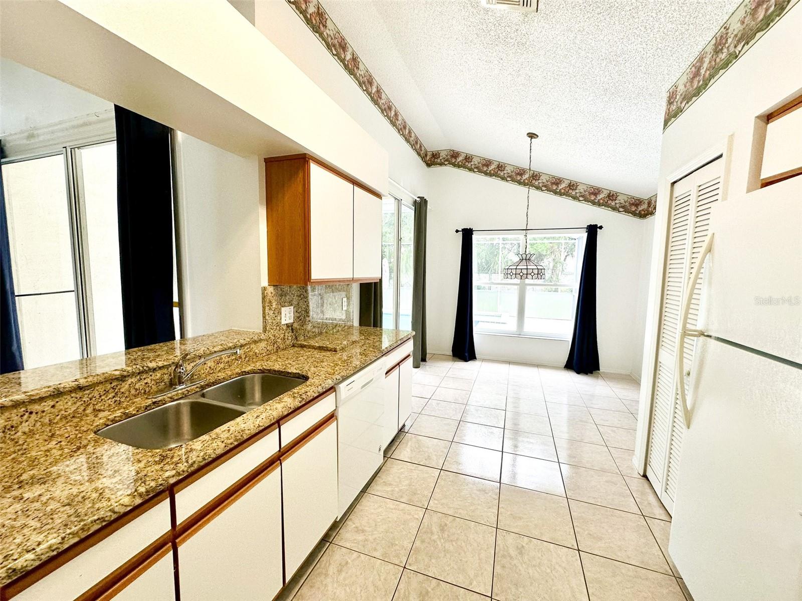 2519 Chatham Circle, FL