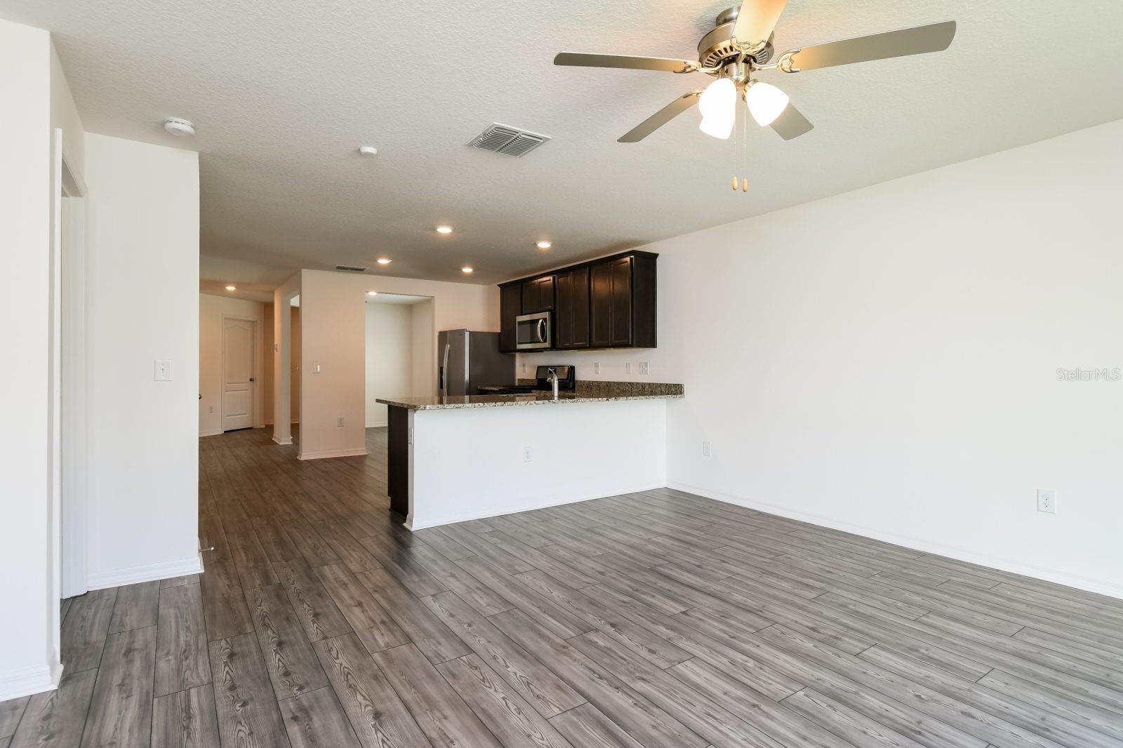 509 Kensington View Drive, FL