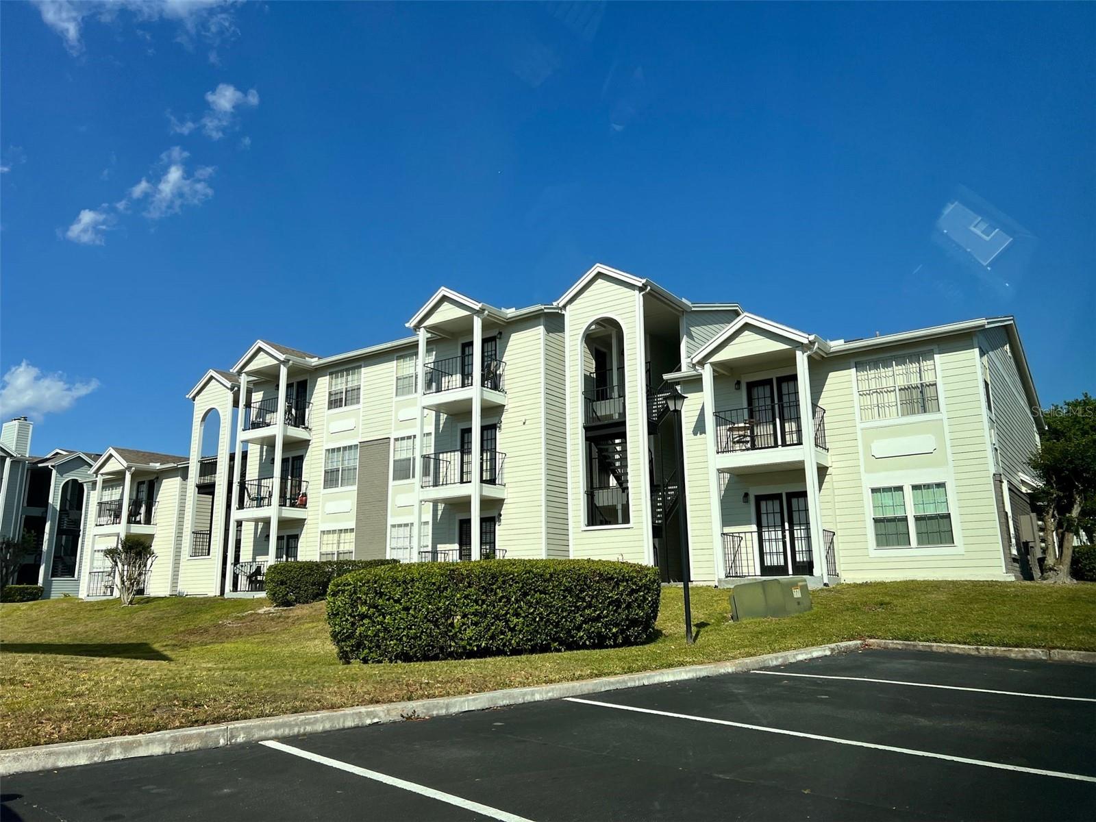 2550 Alafaya Trail, FL