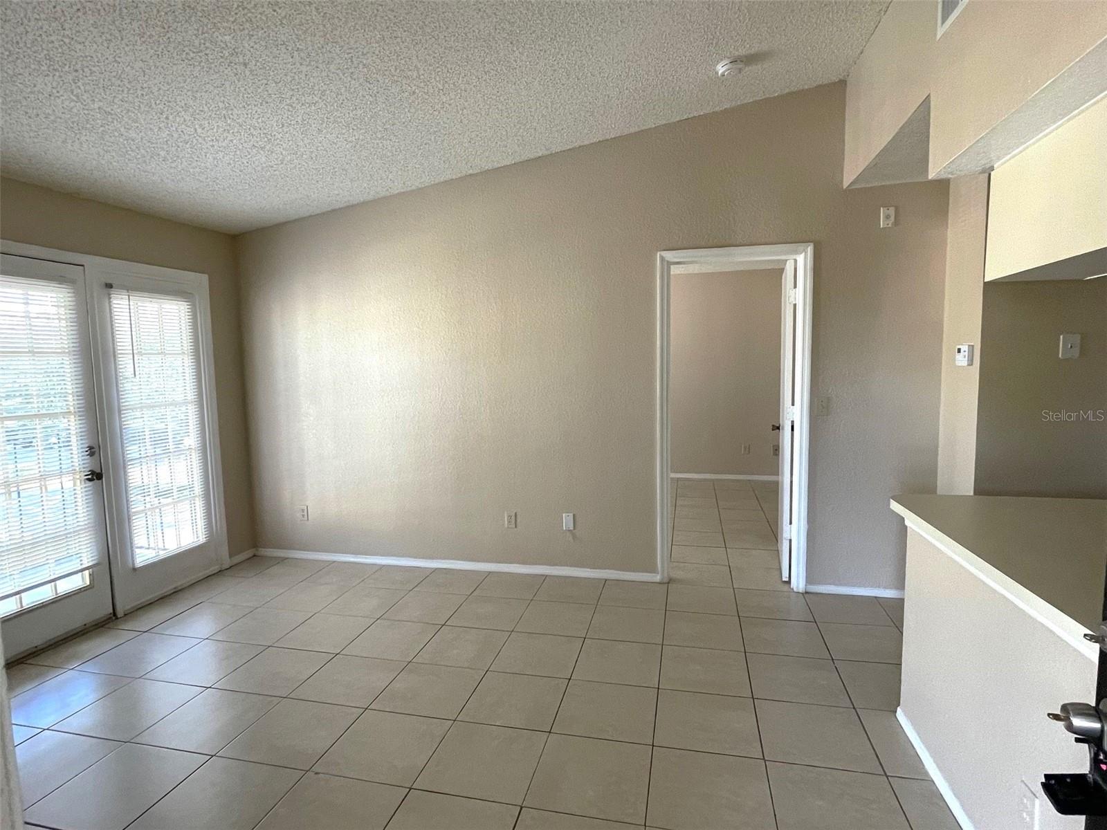 2550 Alafaya Trail, FL