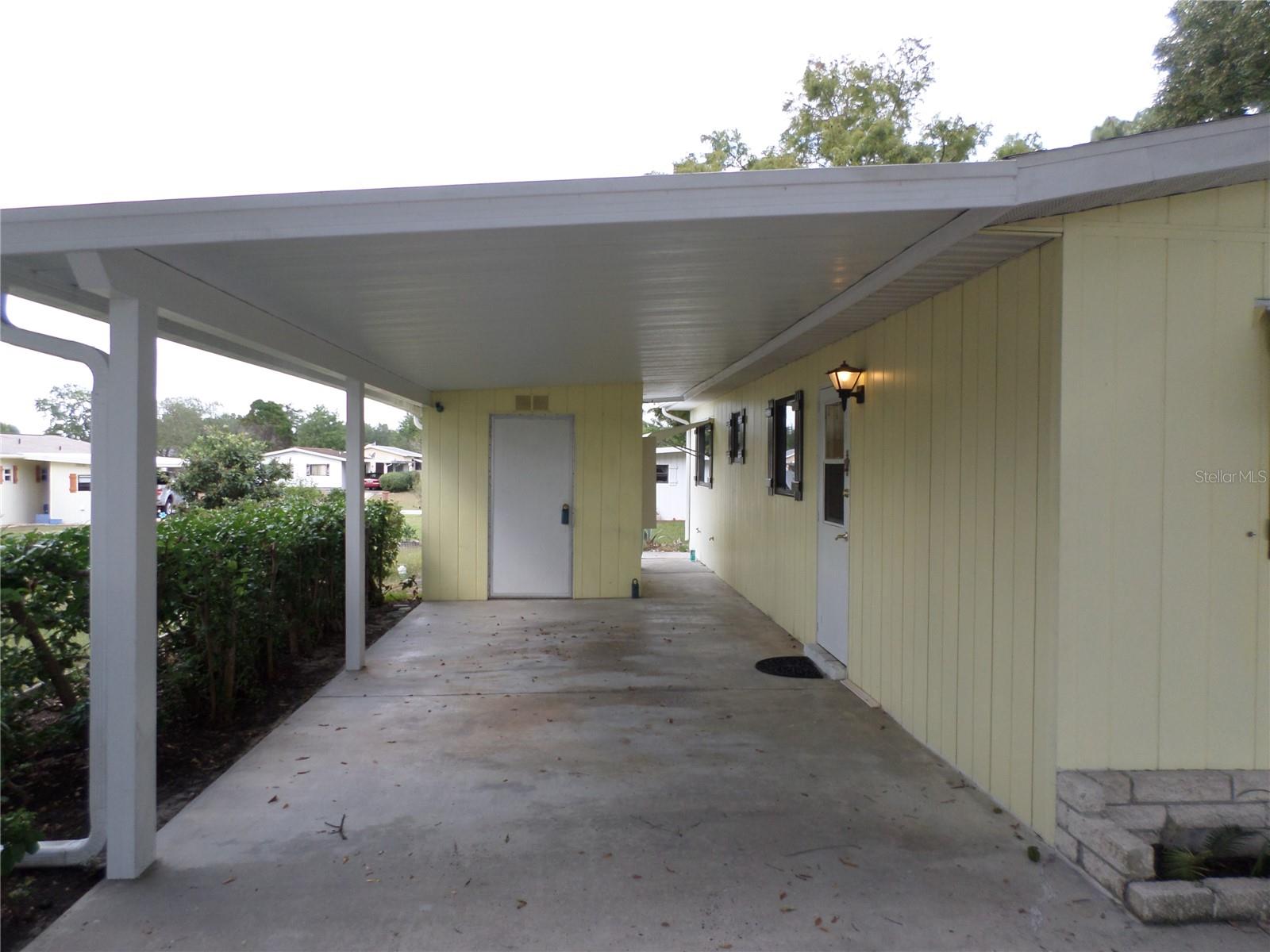 9075 102nd Place, FL