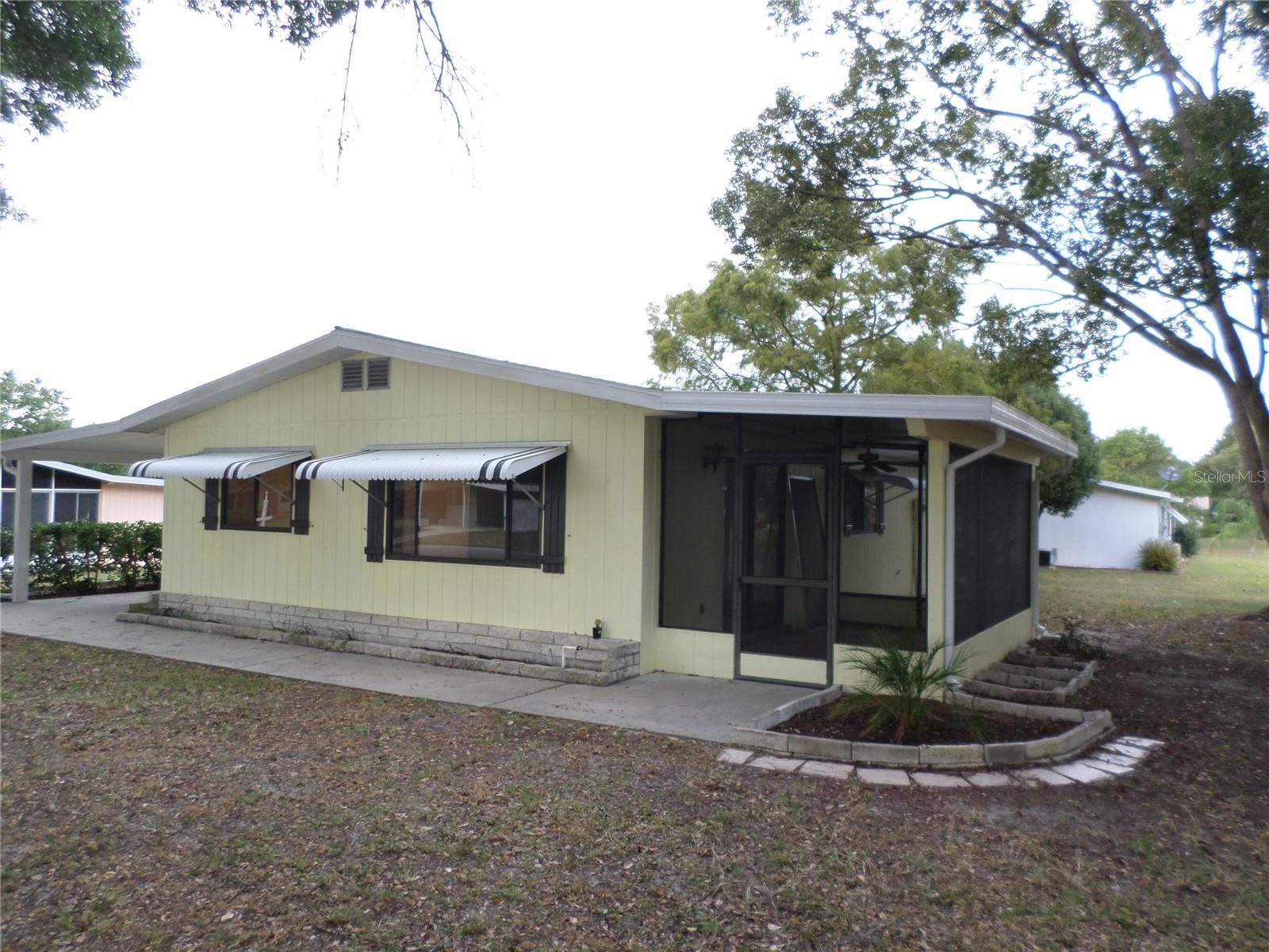 9075 102nd Place, FL