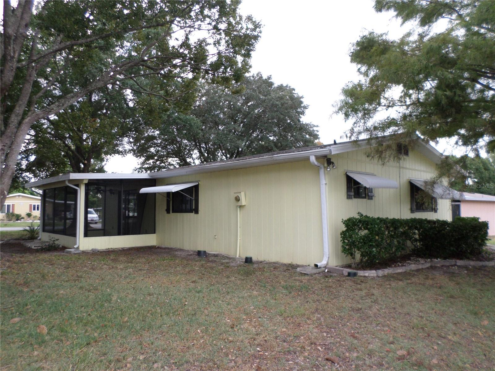 9075 102nd Place, FL