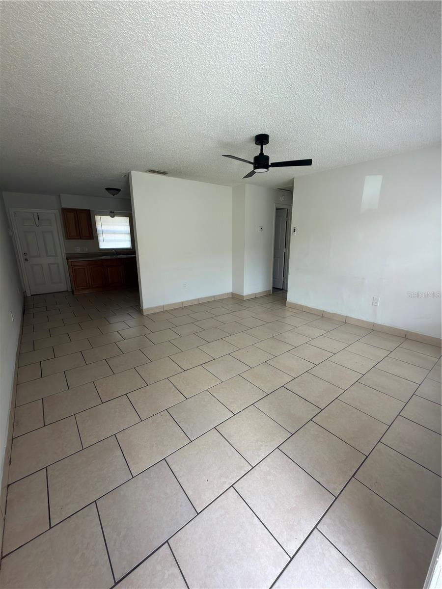 2463 Chestnut Woods Drive, FL