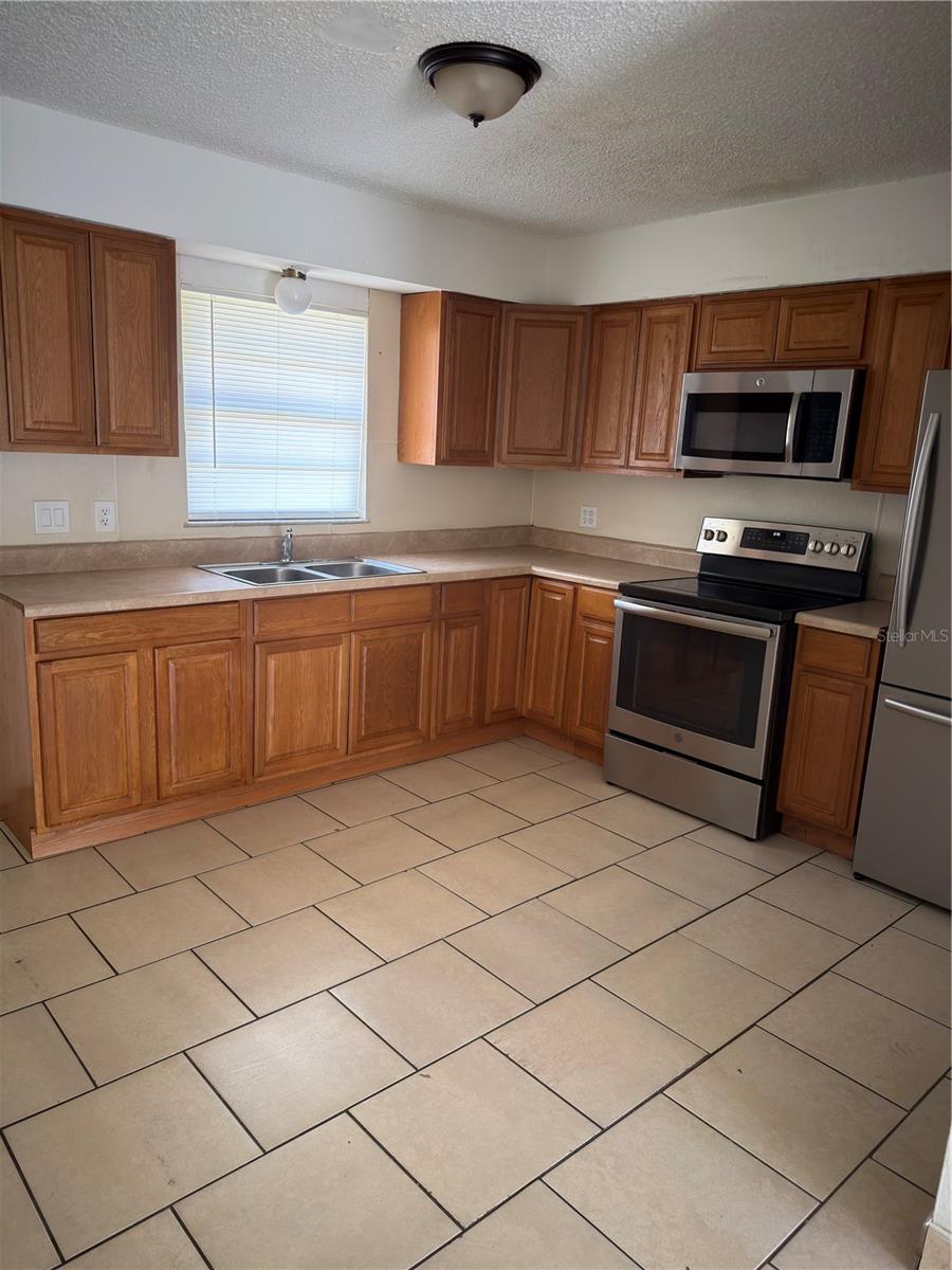 2463 Chestnut Woods Drive, FL