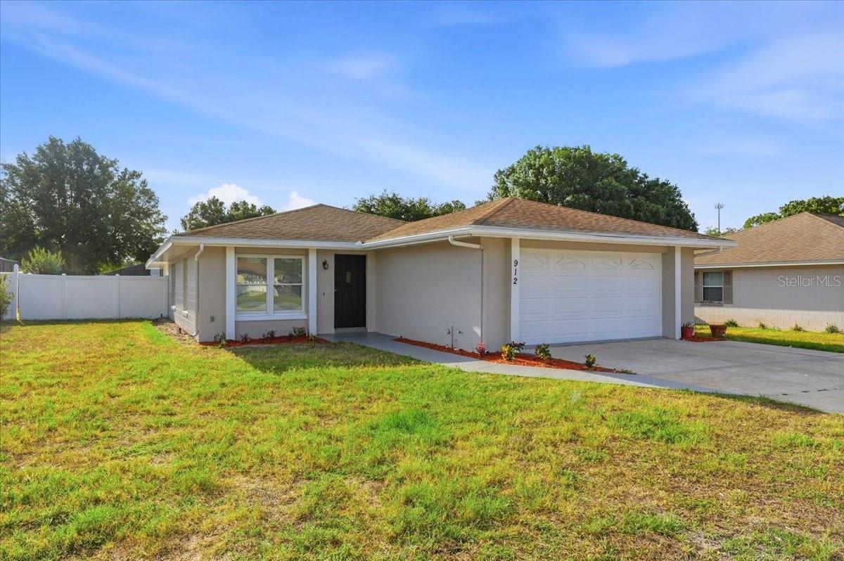 912 Heron Circle, FL