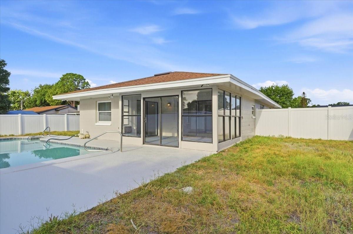 912 Heron Circle, FL