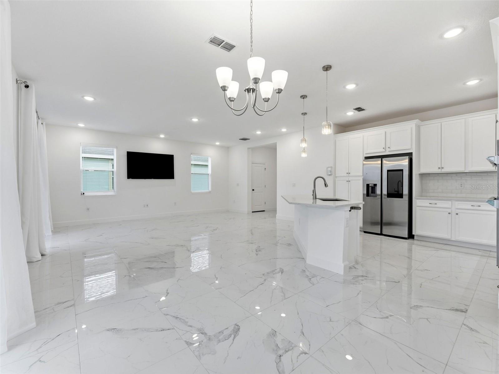 5232 Wishing Arch Drive, FL