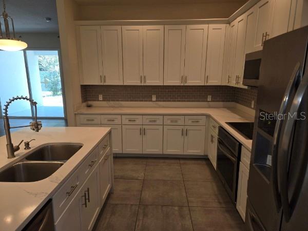 922 Centaury Drive, FL