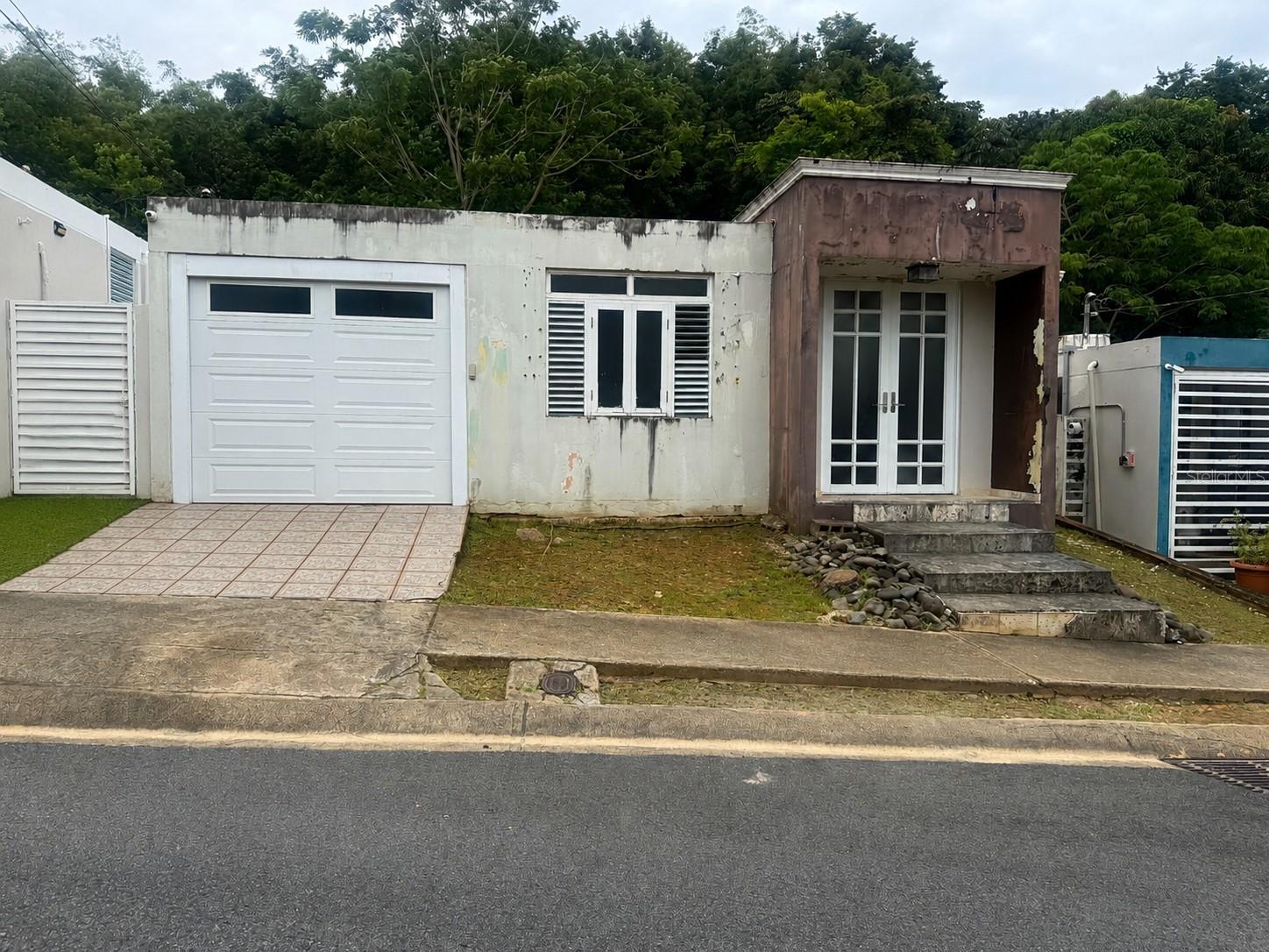 5 Esmeralda, PR