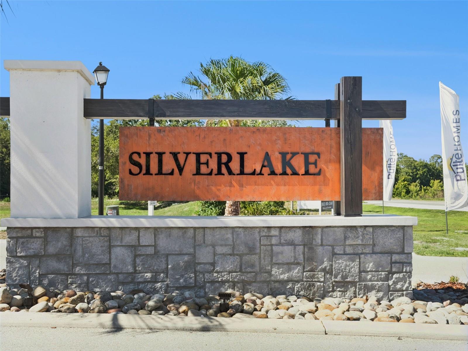 1218 Lakeridge Way, FL