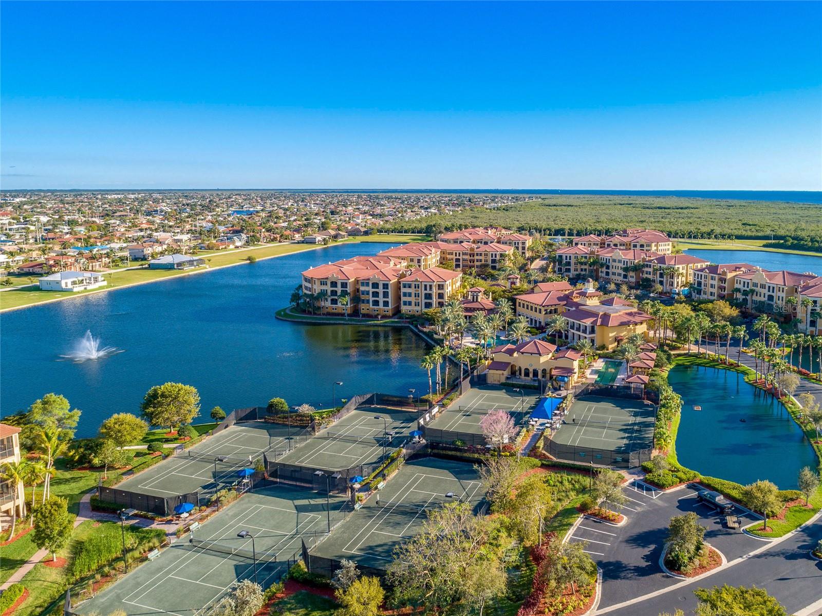 97 Vivante, FL