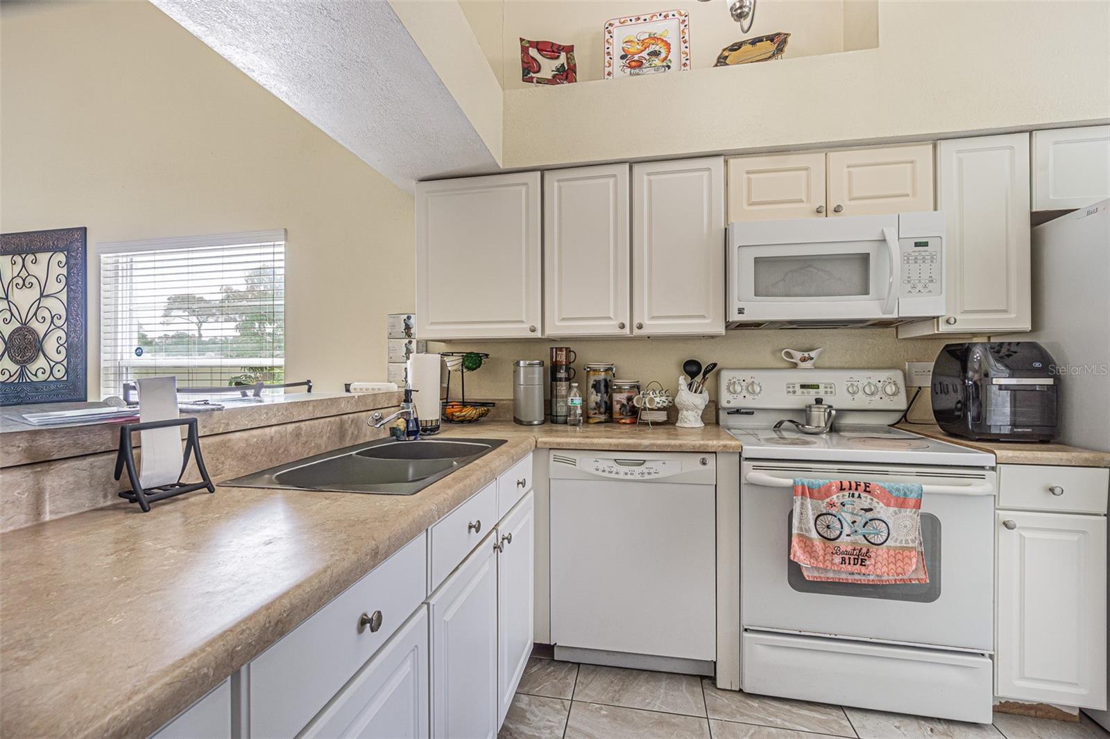 7601 Limebury Court, FL