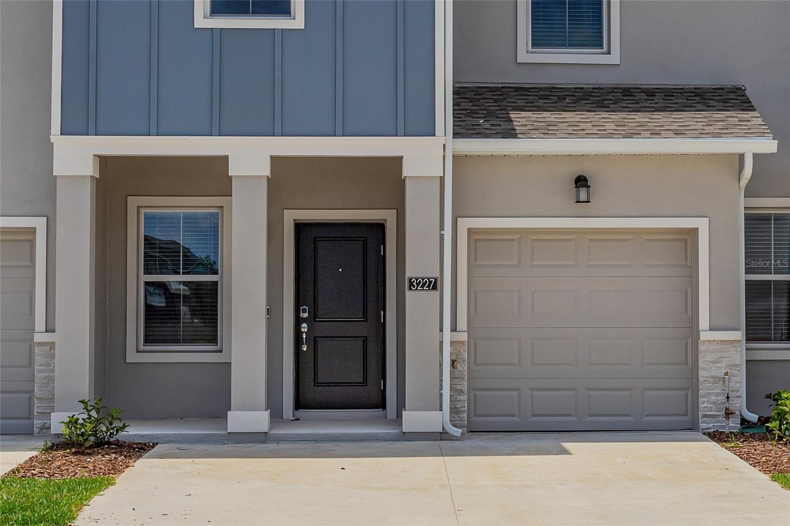 3227 Laurent Loop, FL