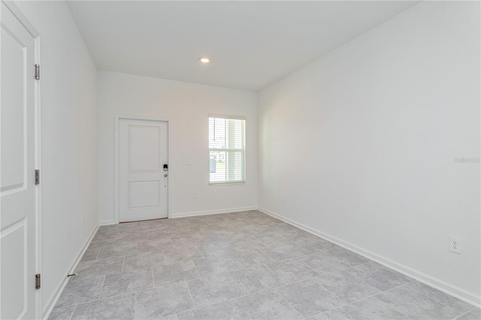 3227 Laurent Loop, FL