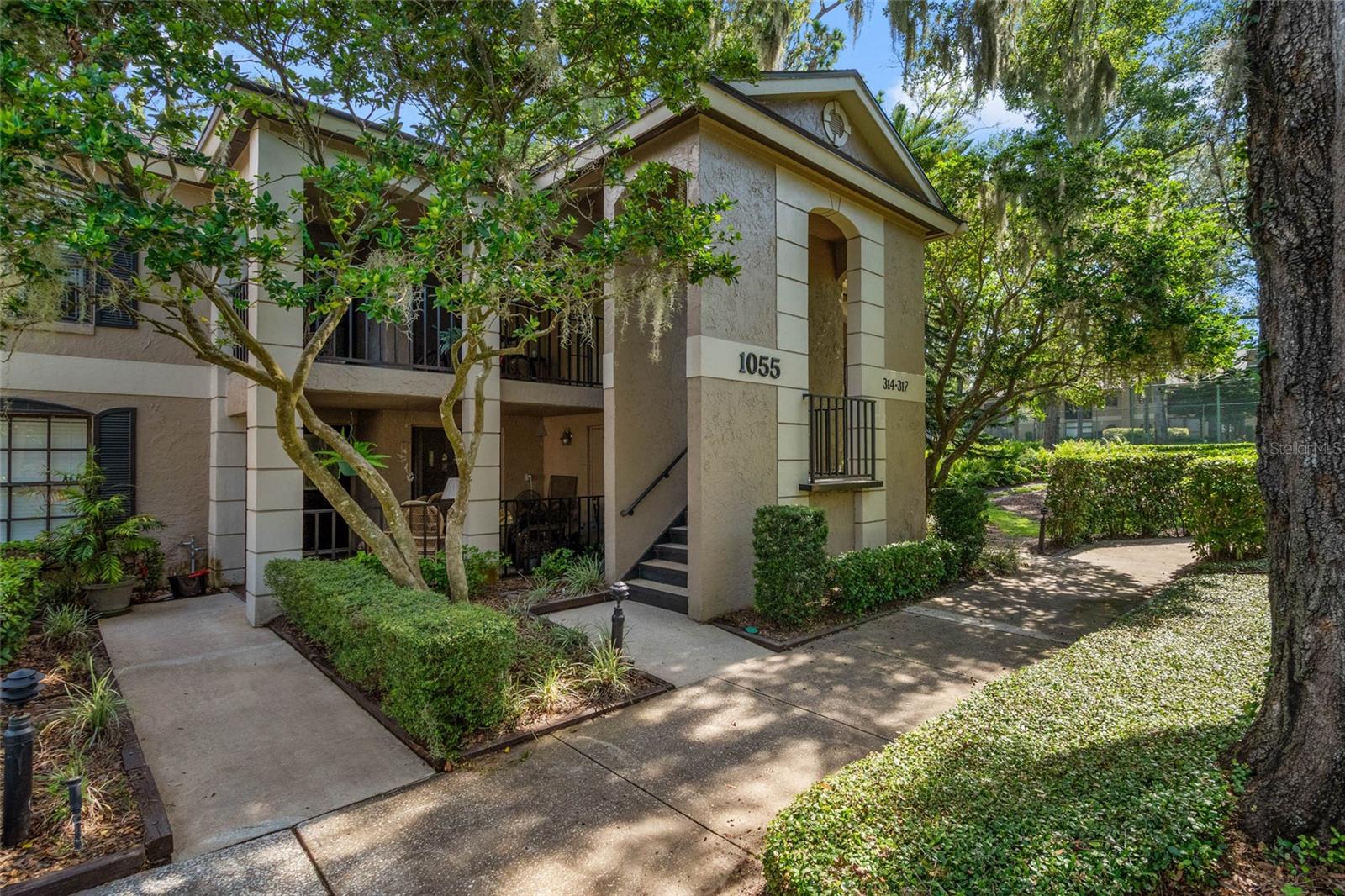 1055 Kensington Park Drive, FL