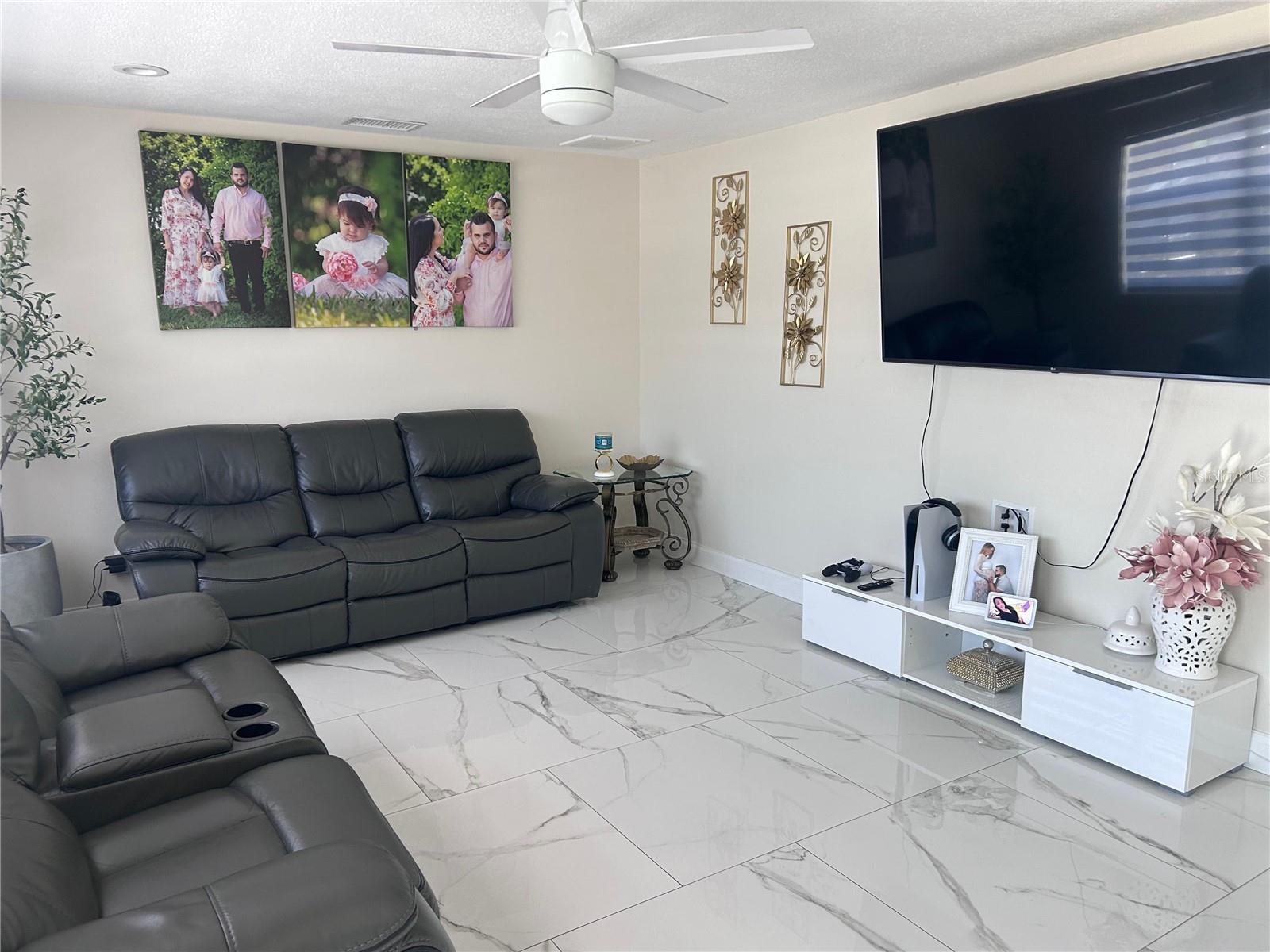 3004 Robson Street, FL