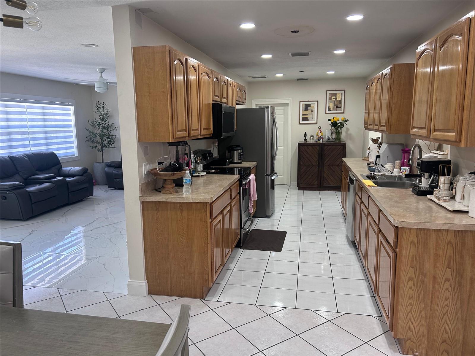 3004 Robson Street, FL
