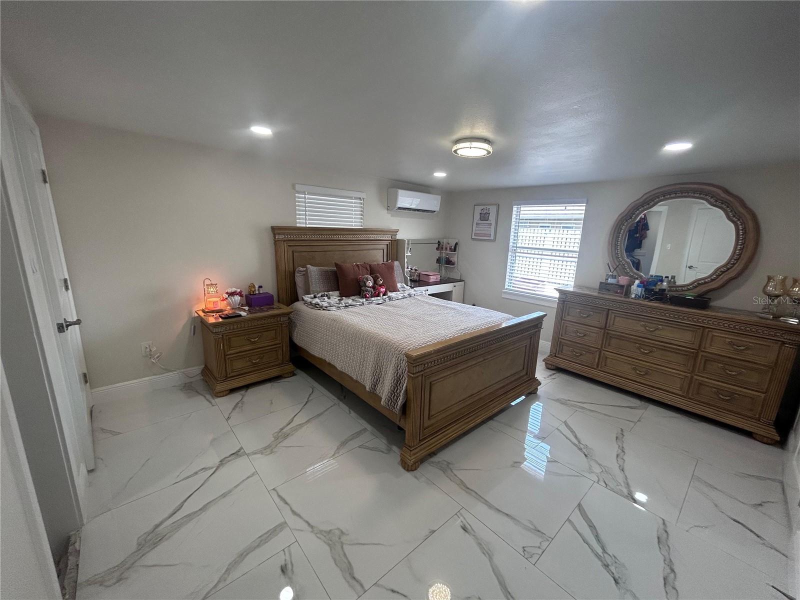 3004 Robson Street, FL