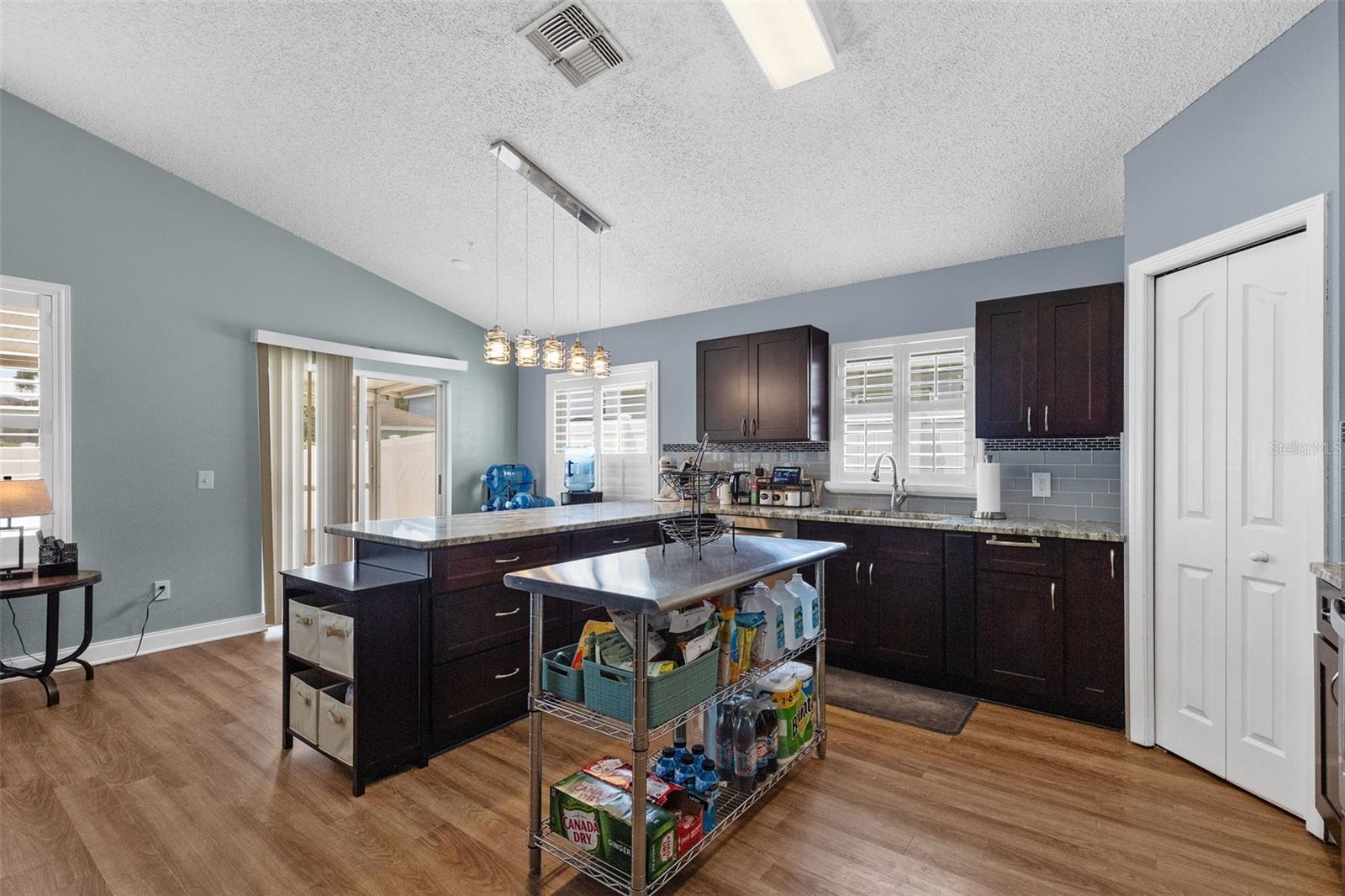 8606 Fawn Creek Drive, FL
