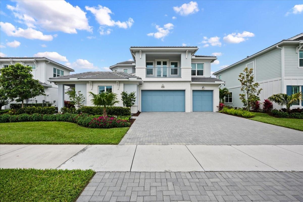 9236 Crestview Circle, FL